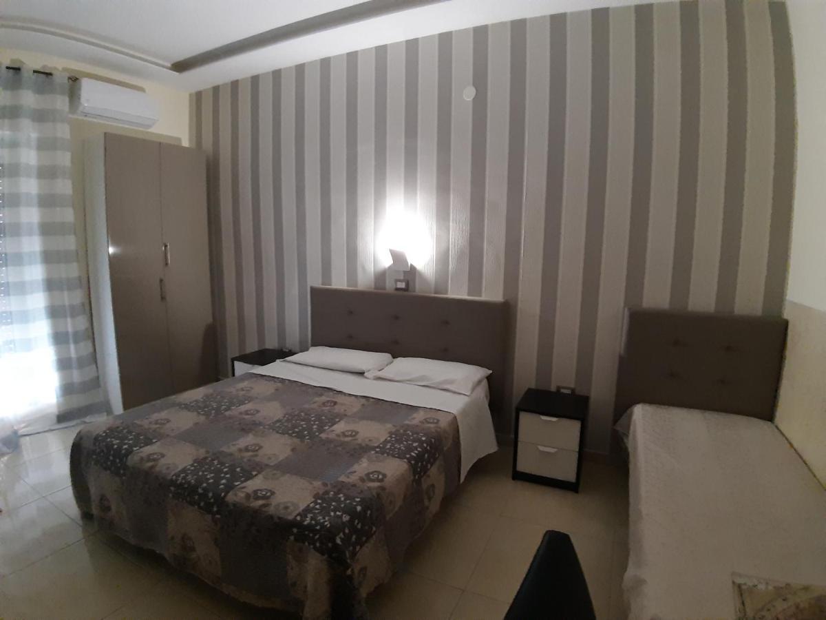 Albergo Viola Napoli Ngoại thất bức ảnh